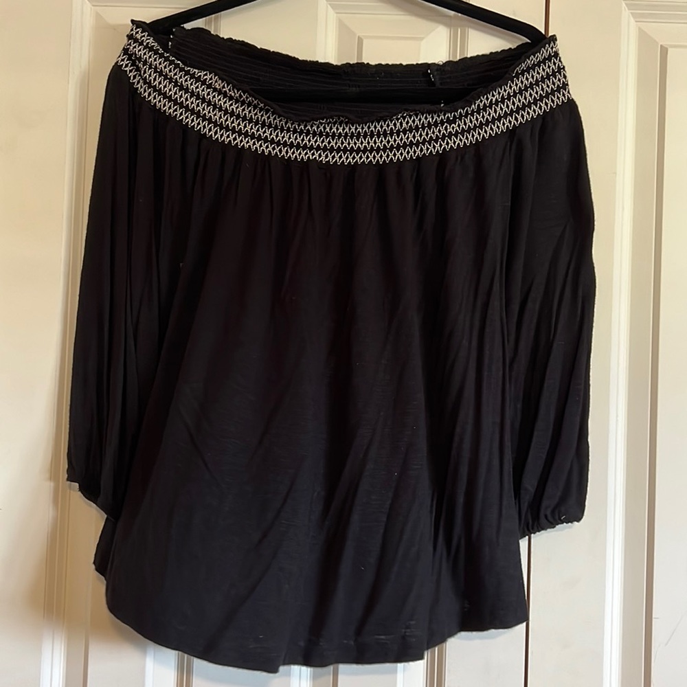 Old Navy off the shoulder Top